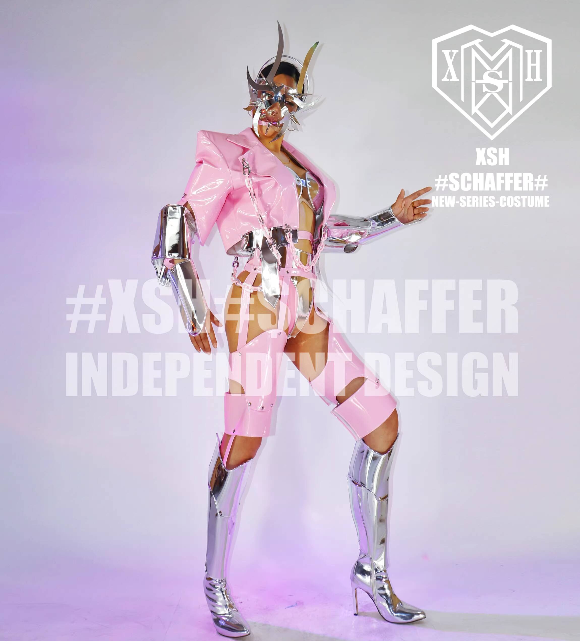 Halloween Nightclub Bar GOGO W - đánh giá và giá Tech Queen