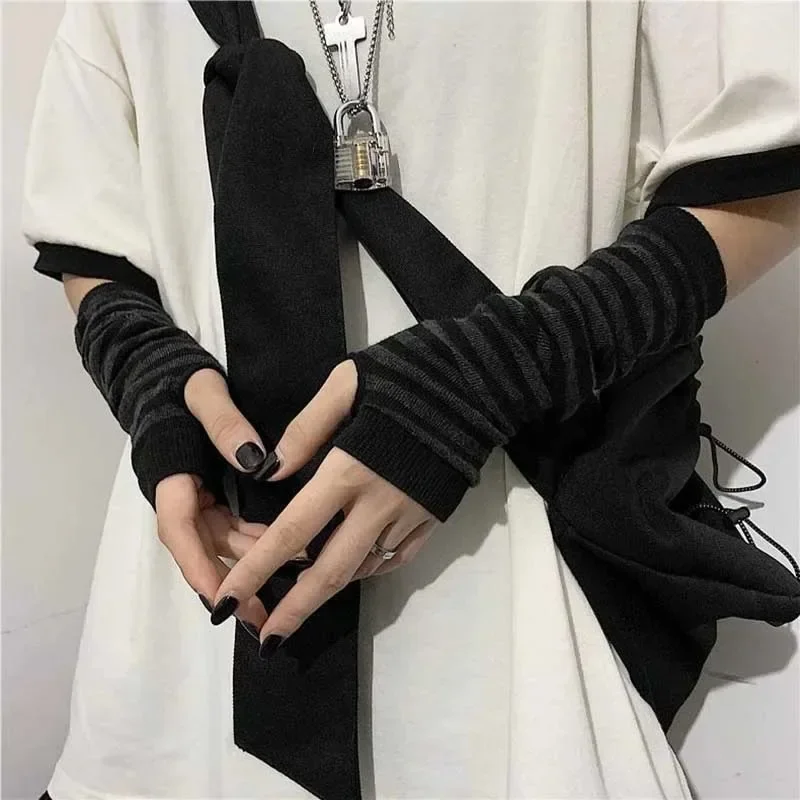 Black Punk Long Fingerless Glo - đánh giá và giá Y2K Tech Accessories